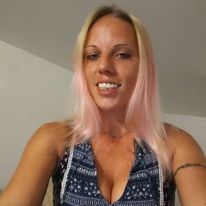 Meet your Posher, Natasha